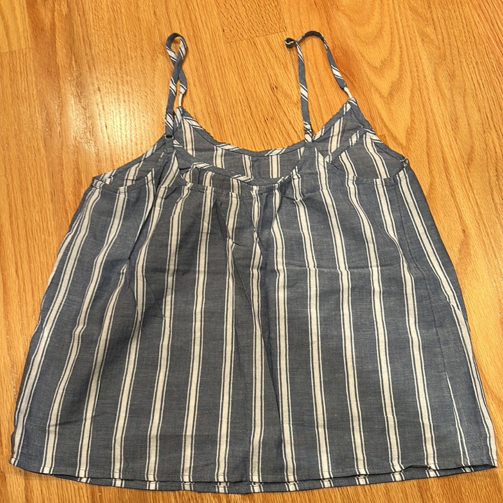 Striped Top - Picture 2 of 3